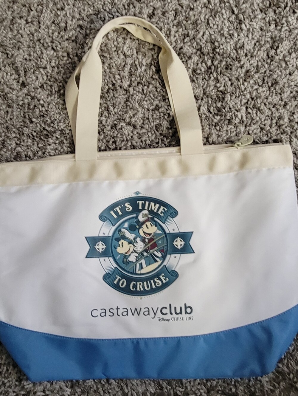 Disney Castaway Club Nautical Blue and White Travel Bag NWOT - Picture 1 of 4